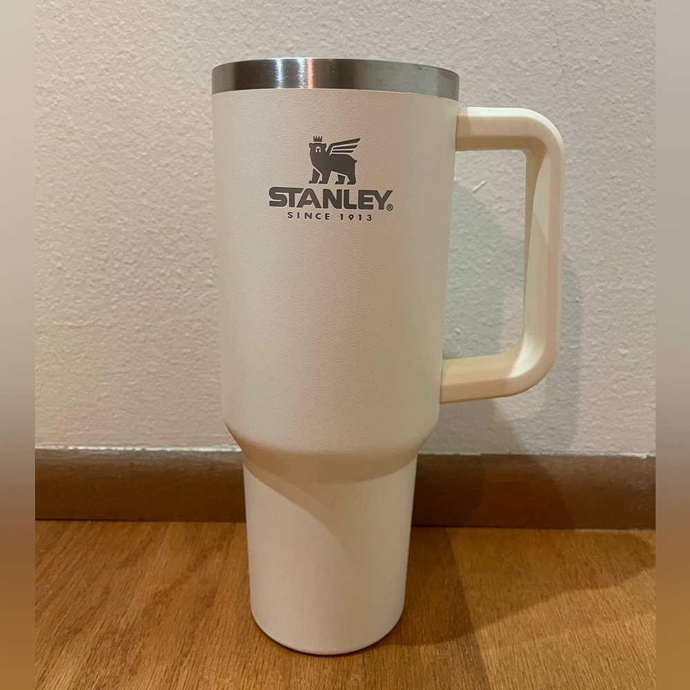 Stanley Tumbler - 40oz
